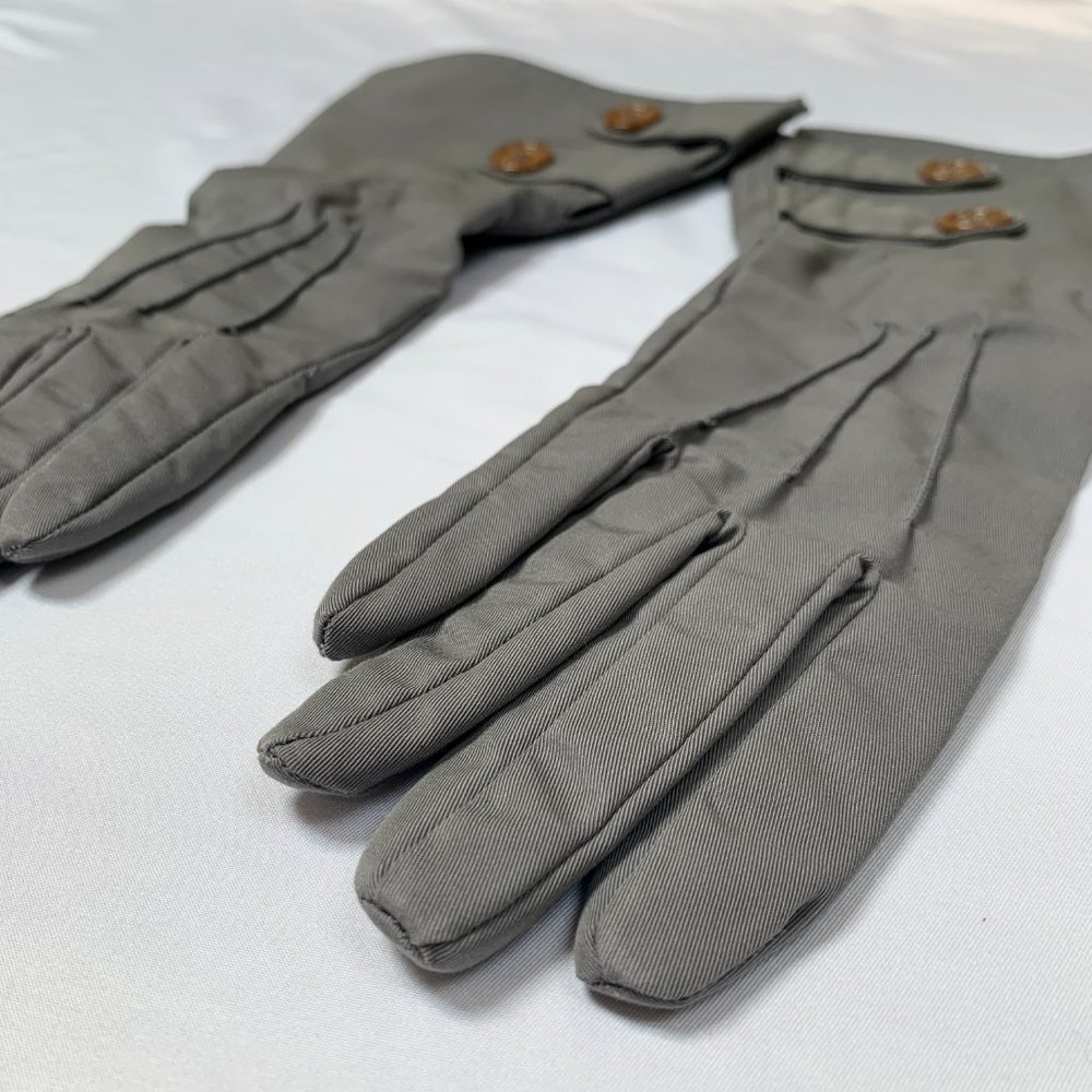 Gucci Washed Gabardine Long Button Gloves in Gray - Picture 5 of 9